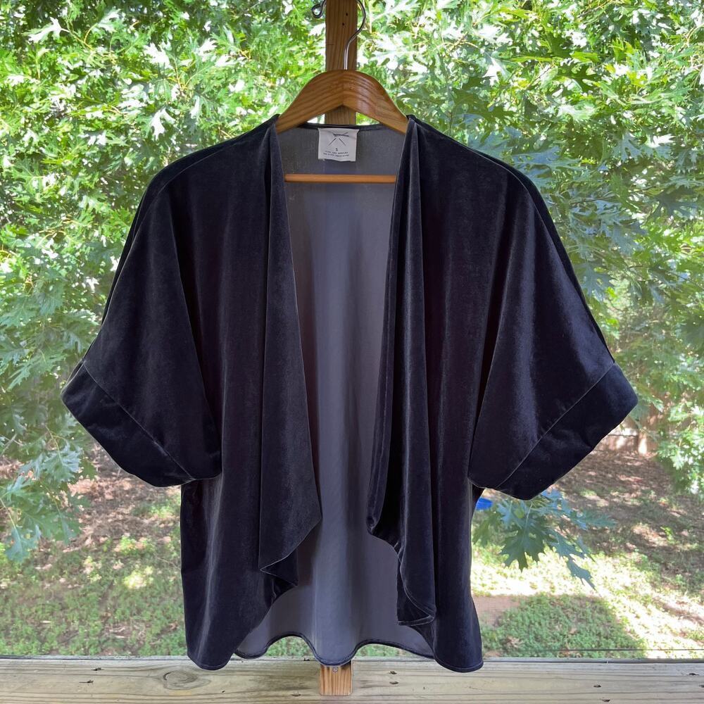 Urban Outfitters Pins And Needles Grey Velvet Cardigan Topper Size S.